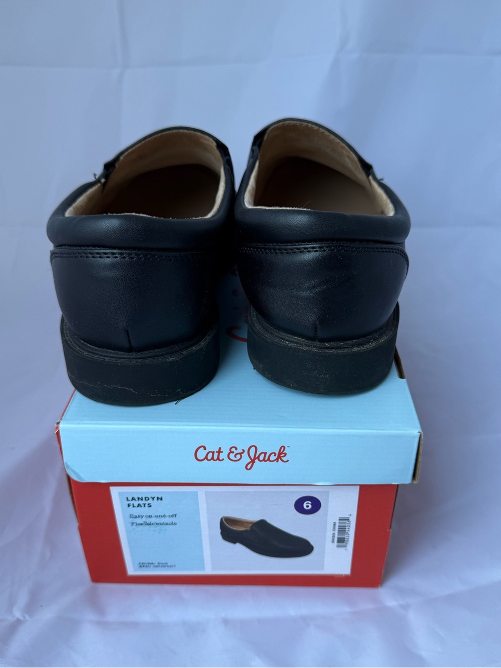 Cat & Jack Landyn Flats Boys Black Dress Shoes | Size 6 | Original Box - Picture 5 of 9